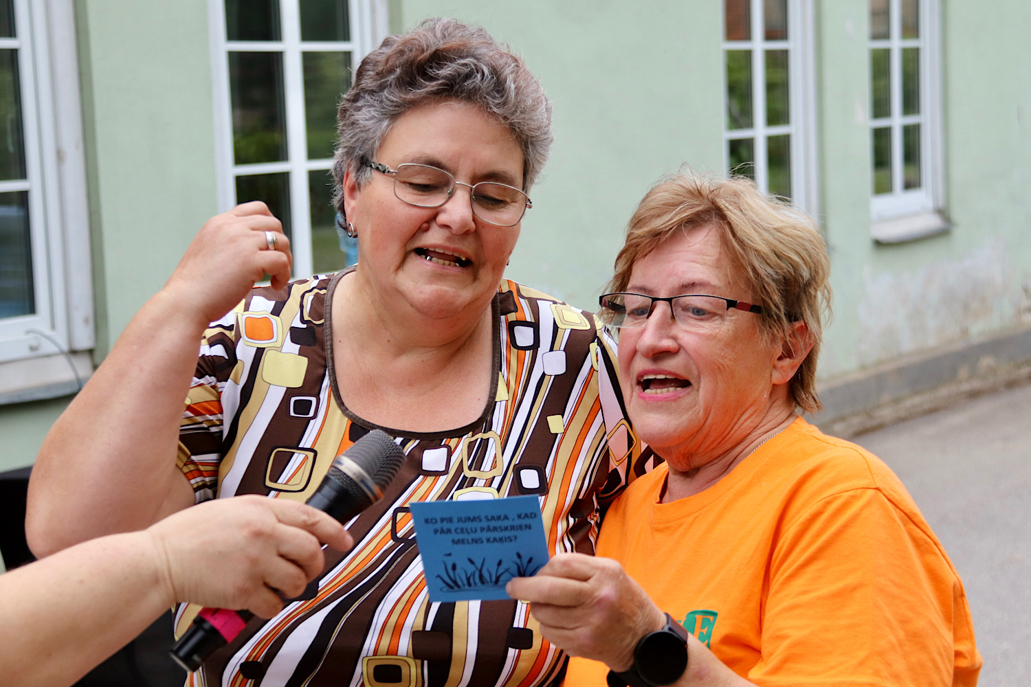 Dažādas senioru aktivitātes