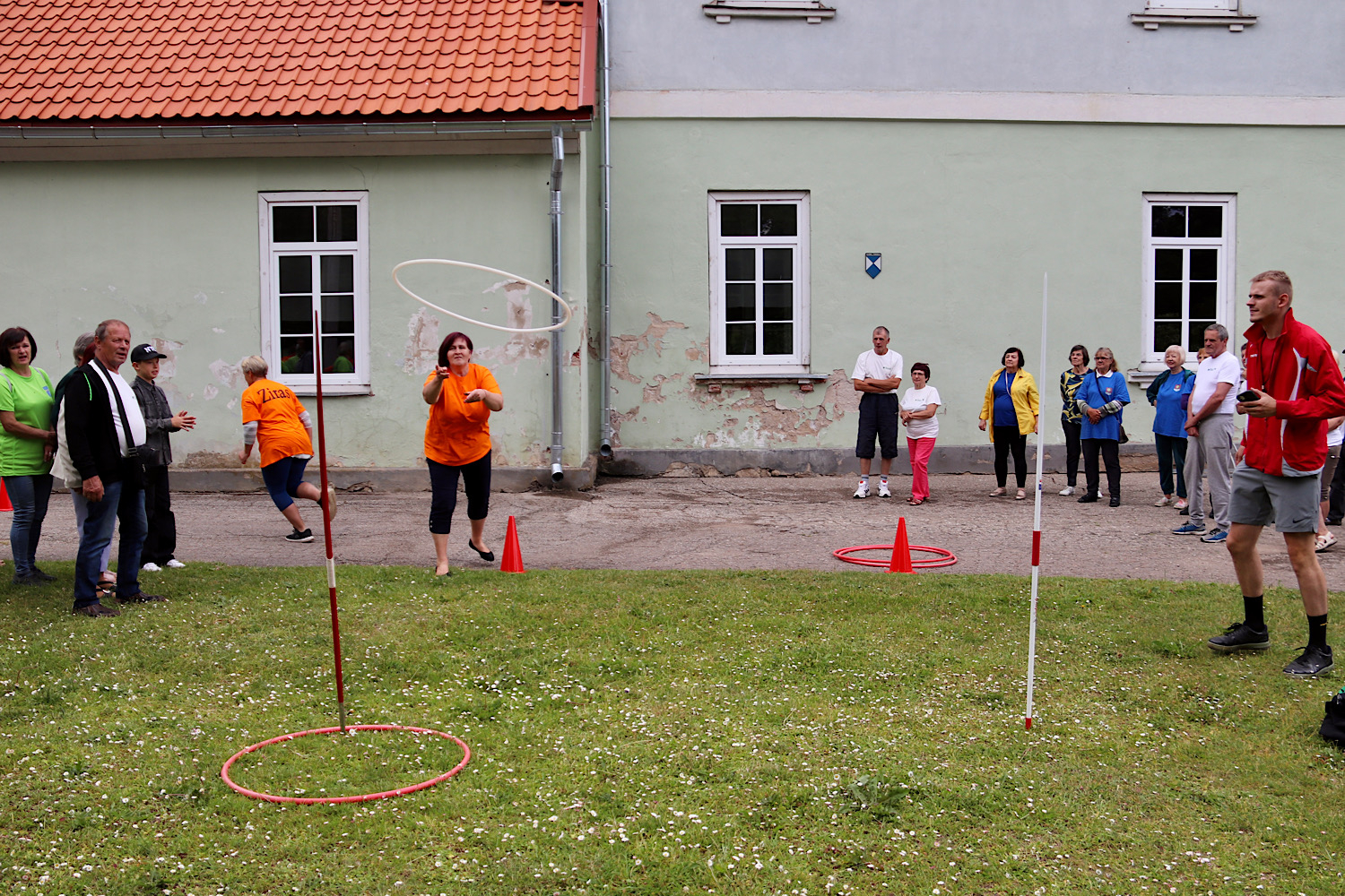 Dažādas senioru aktivitātes