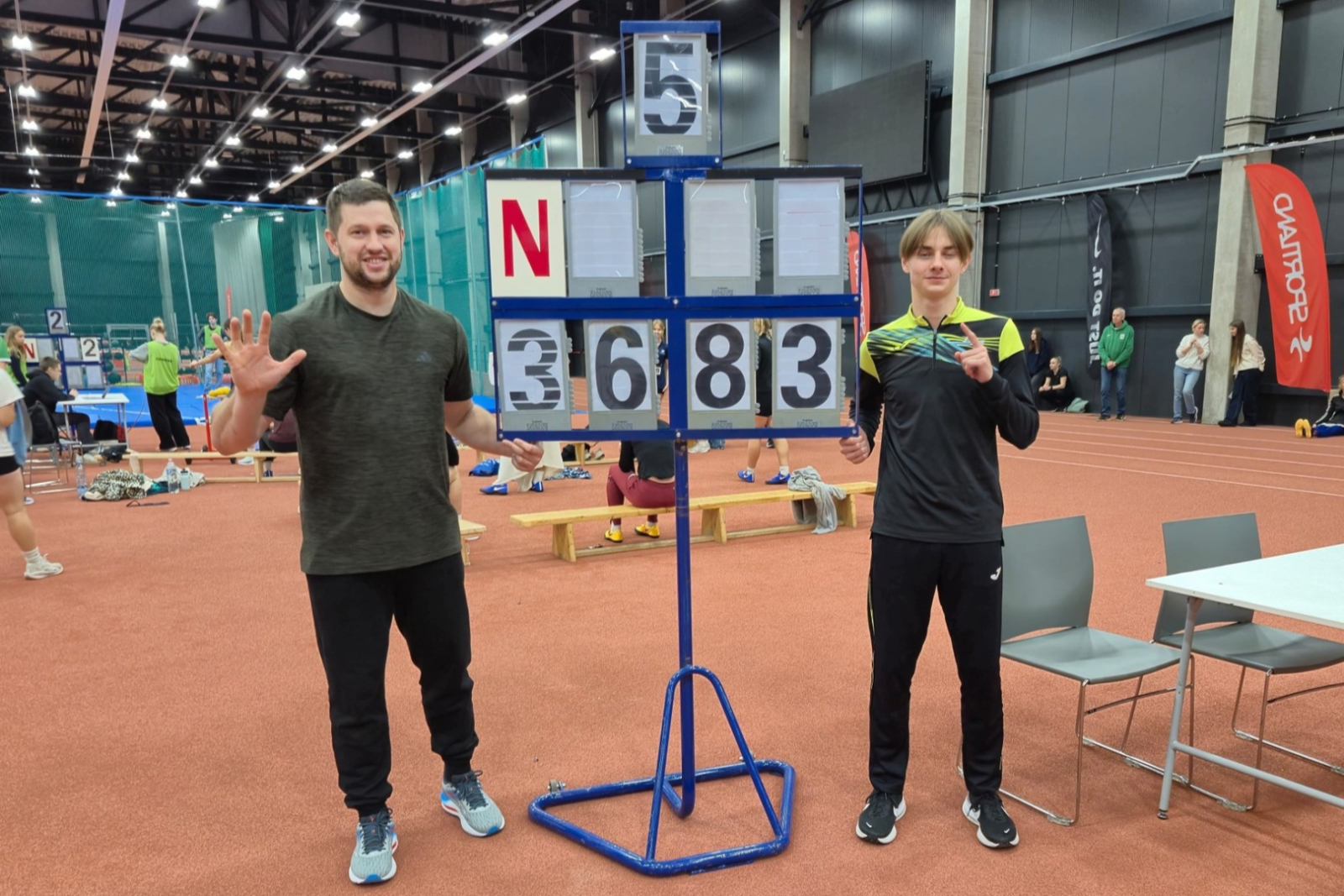 Elans uzstāda jaunu rekordu