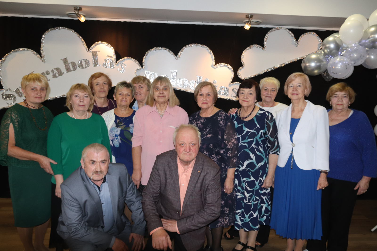 Seniori svinēja Sudrabotās melodijas