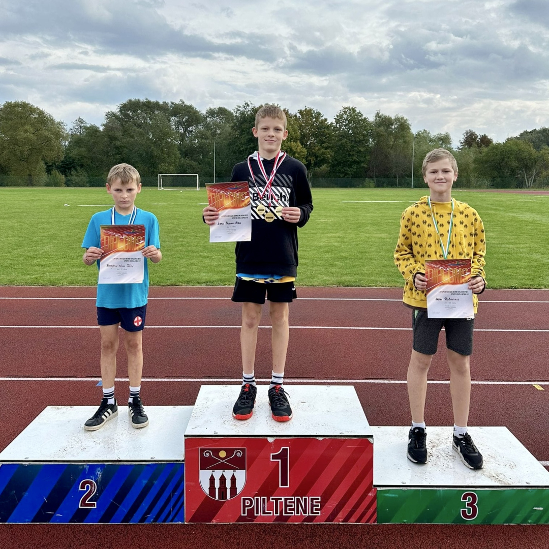 Sportisti ar diplomiem